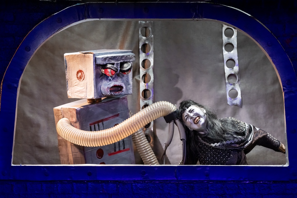 DIMENSION ZERO by Boxcutter Collective, presented at HERE Arts Center, photo by Richard Termine