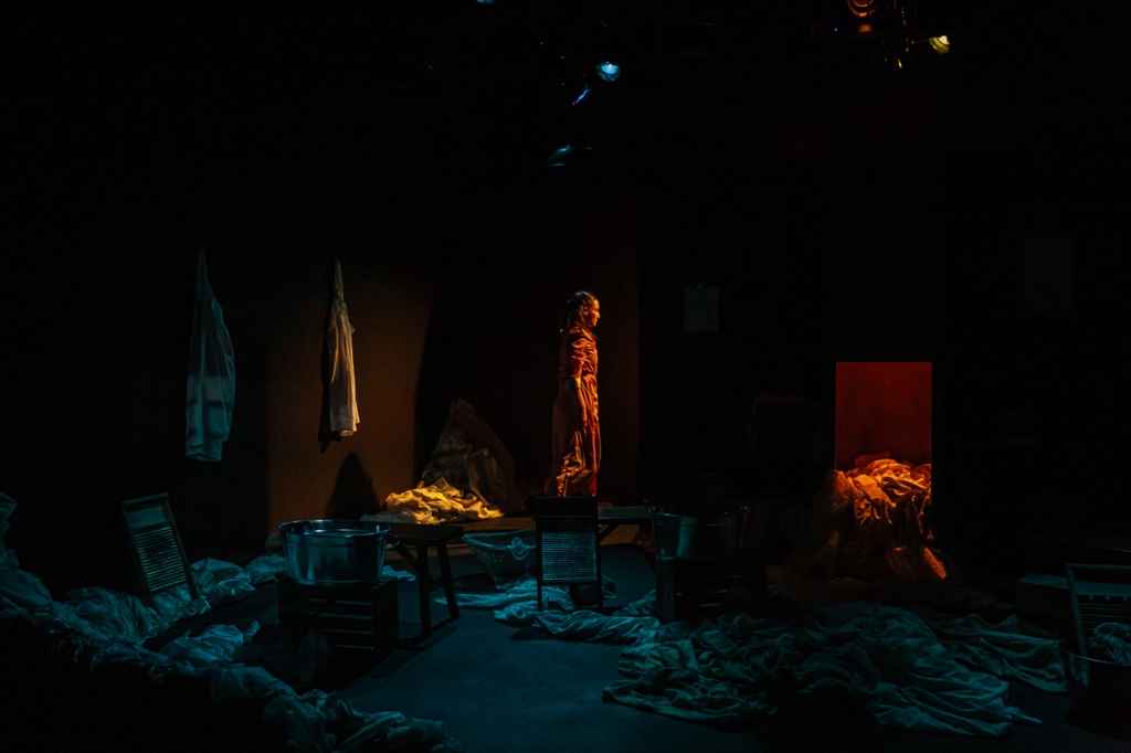Good Apples Collective presents BENEVOLENT, written by Sophie McIntosh, directed by Nina Goodheart, photo by Nina Goodheart